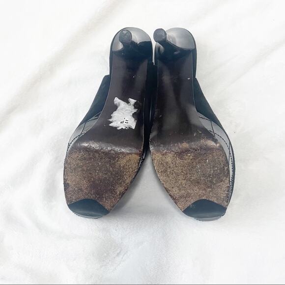 Stuart Weitzman black suede peep toe pumps high heels bow size 9.5 - Picture 7 of 9